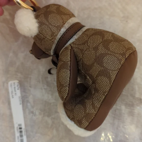 Coach Bear bag charm 🥰 NWT - Picture 5 of 6